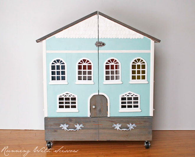 Make your own doll house 