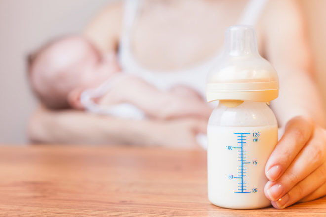 Not breastfeeding baby bottle