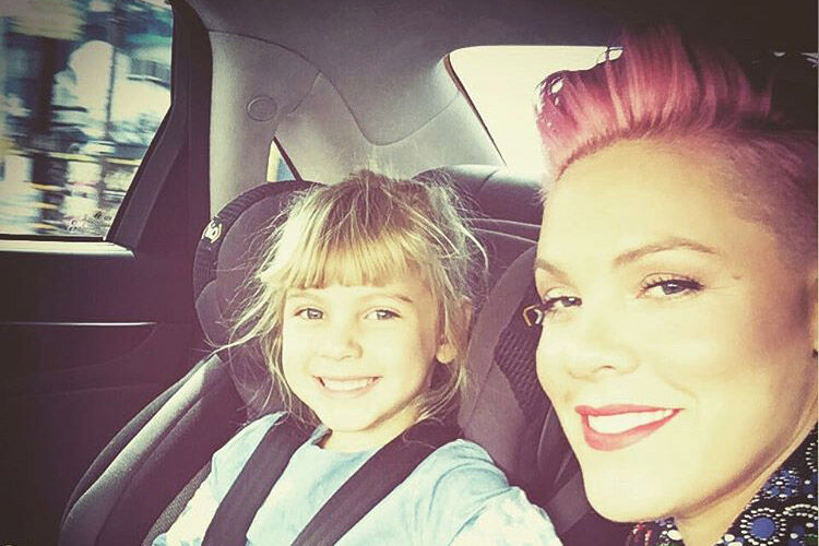 Pink's pregnancy & baby journey(02)