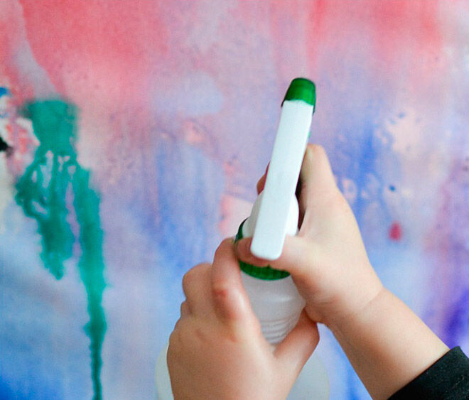 spray bottle painting water play toddler