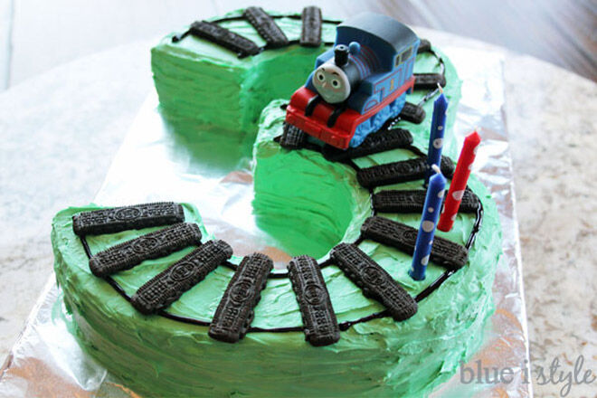 train cake number kids