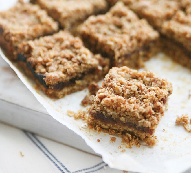 Nut-free slices - Vegan Date Squares 