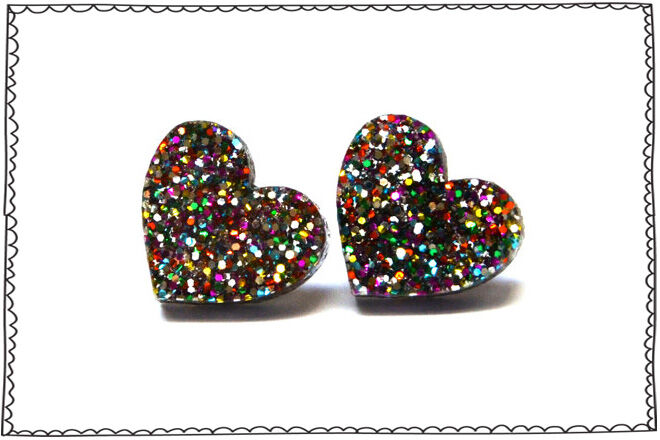 Valentine's Day Picks - Etsy Glitter Heart Earrings