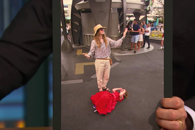 toddler tantrum disneyland drew barrymore