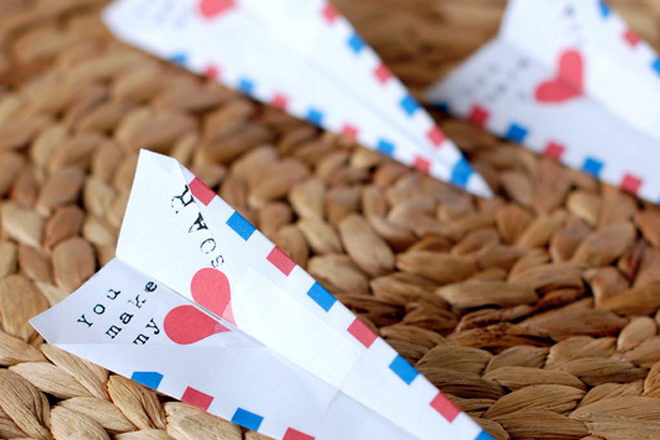 valentines day paper aeroplane printable
