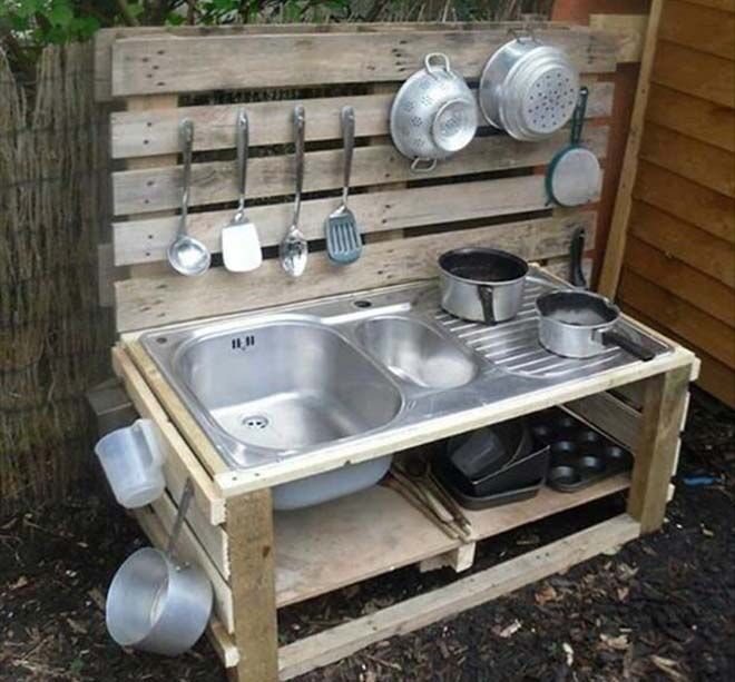 outdoor mud pie kitchens made from pallets