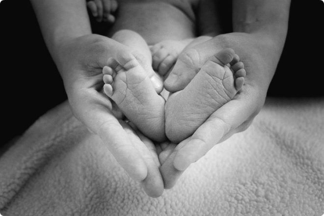 newborn baby feet black and white