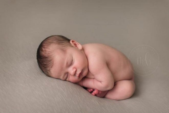 Nude newborn sleeping by MB Photography