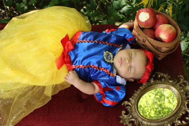 Disney inspired baby shoot: Snow White