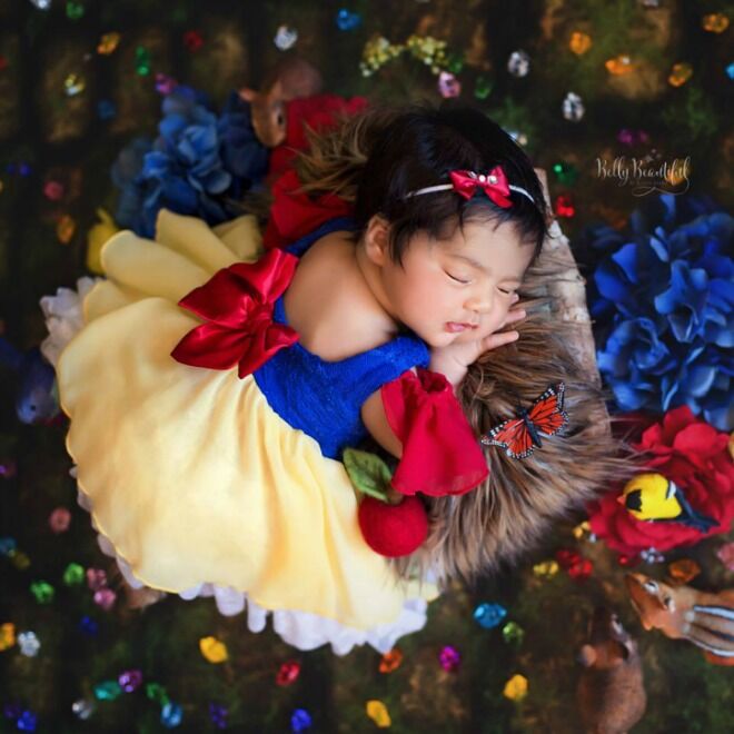 Snow White Disney Belly Babies Photoshoot