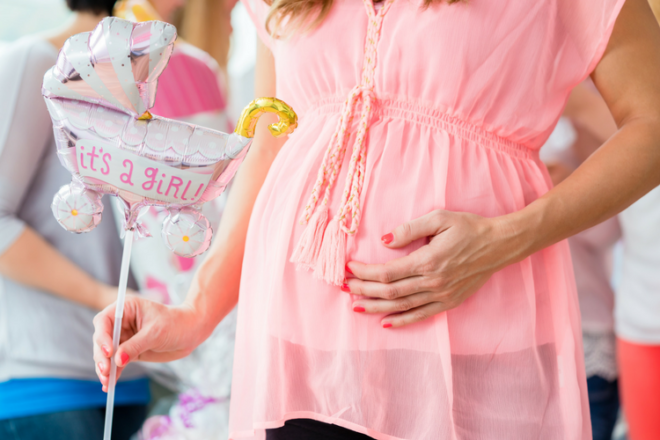 hosting a baby sprinkle party