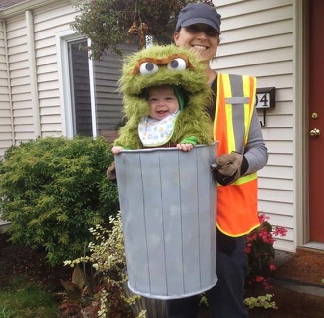 21 brilliant baby carrier Halloween costumes