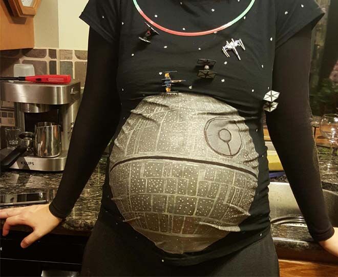 17 creative pregnant Halloween costumes for mums and bumps