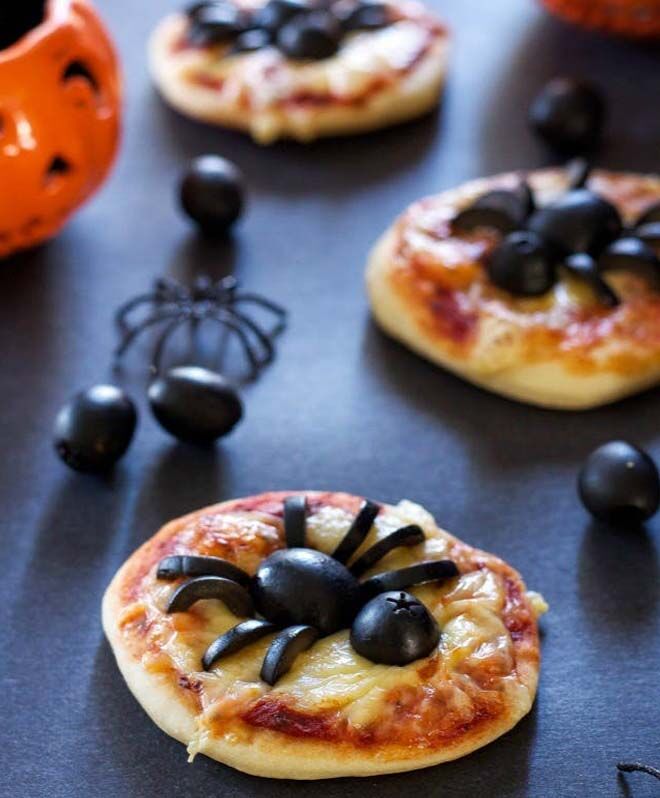 spooktacular Halloween lunch box snacks for creepy kids perilous pizza