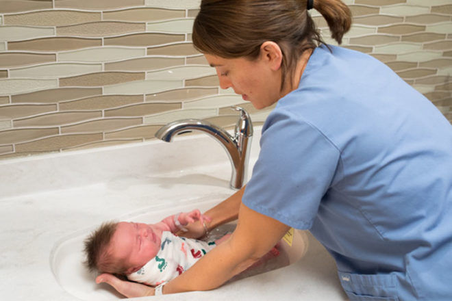 Swaddle immersion bath newborn baby