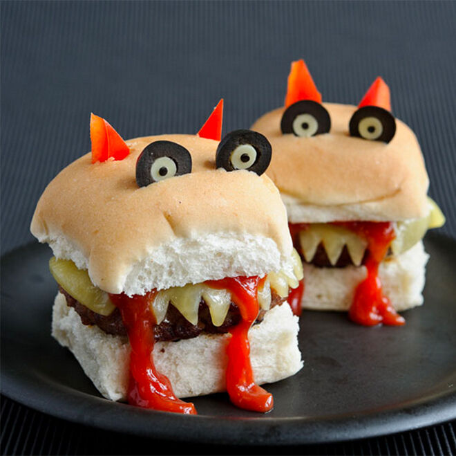 Spooky Halloween dinner ideas, Beastly Burgers