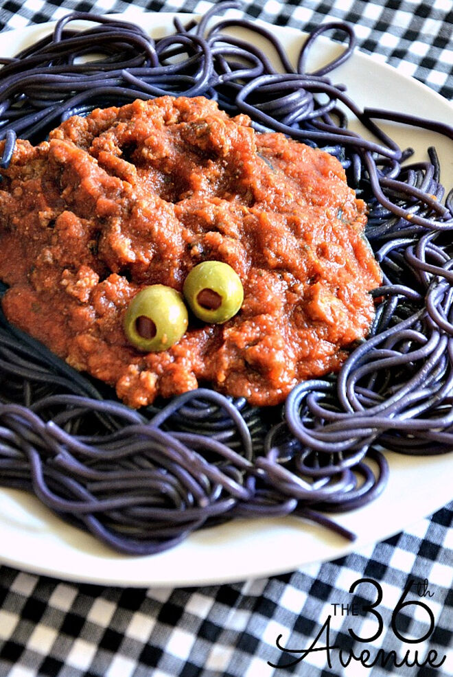 Spooky Halloween dinner ideas, Halloween Spaghetti