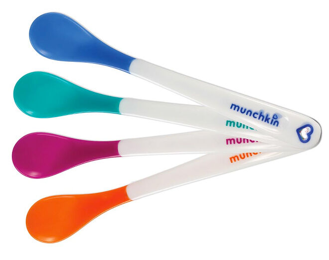 Munchkin spoons first baby food colouring changing with heat