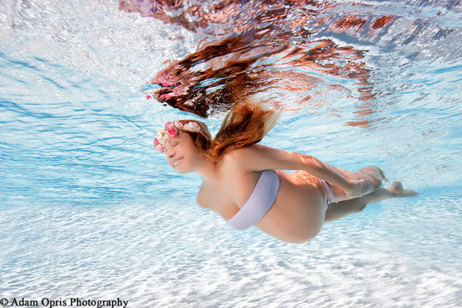 Underwater maternity photos