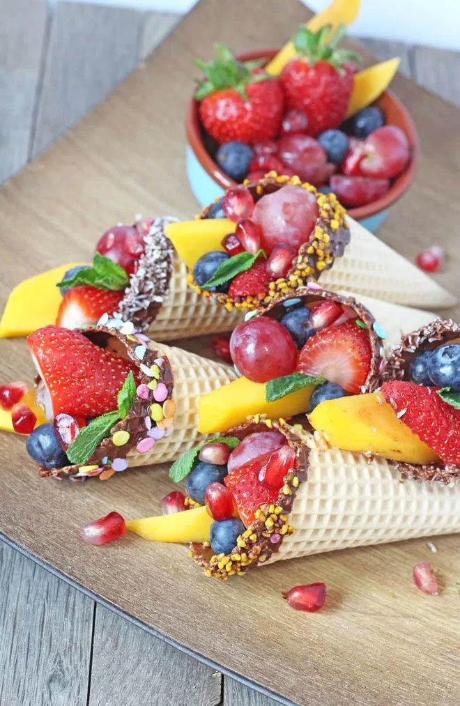 Chocolate-dipped fruit cones