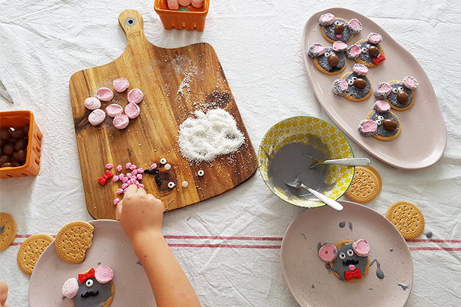 Easy koala biscuits