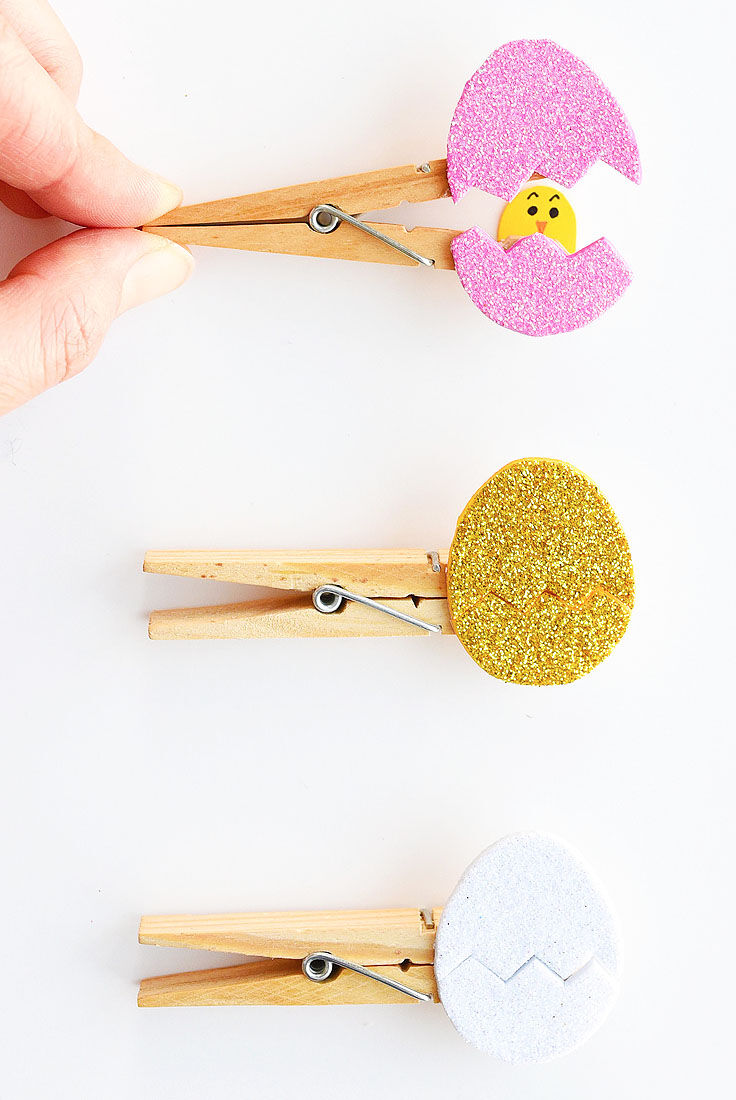 peek-a-boo clothes pin eggs