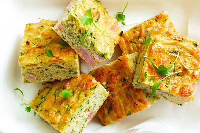 zucchini slice, healthy snack for nursing mums