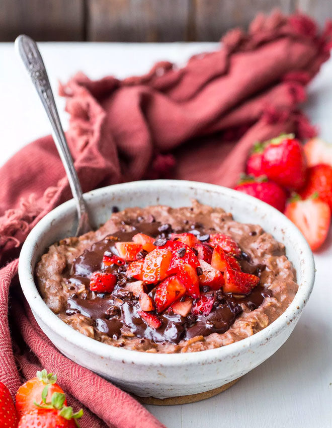 Chocolate and strawberry porridge