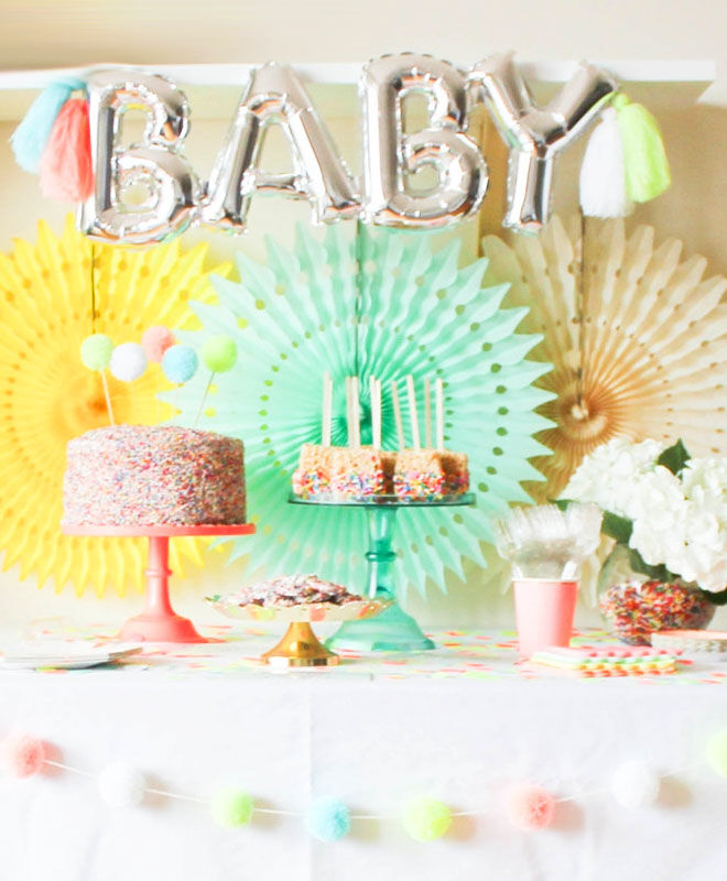 Confetti baby shower table inspiration
