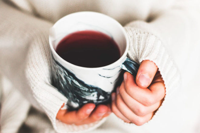 9 caffeine-free winter drinks to keep you warm | Mum's Grapevine