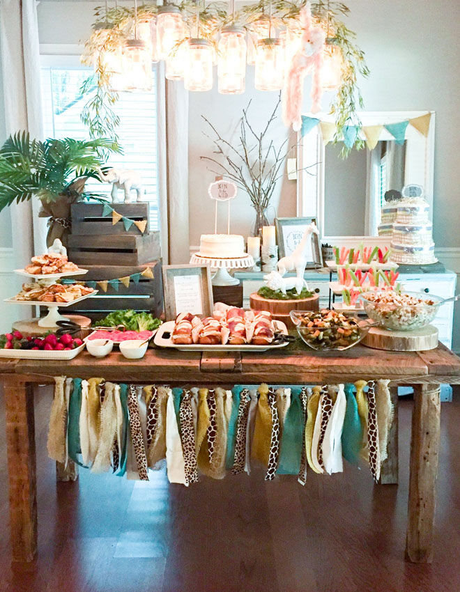 Safari baby shower table inspiration