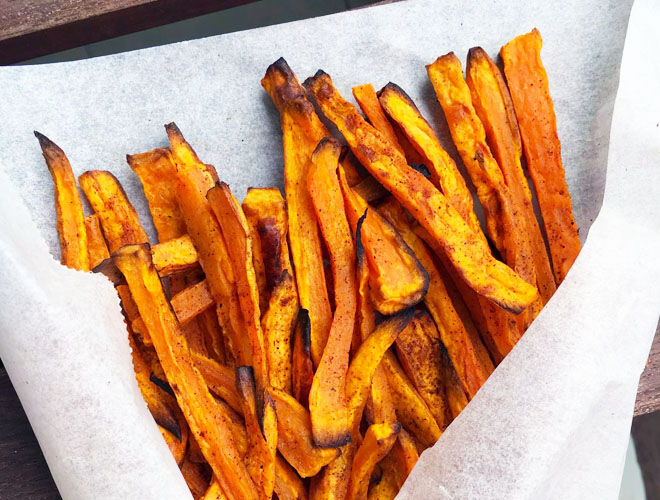 Sweet potato fries, a healthy finger food for babies
