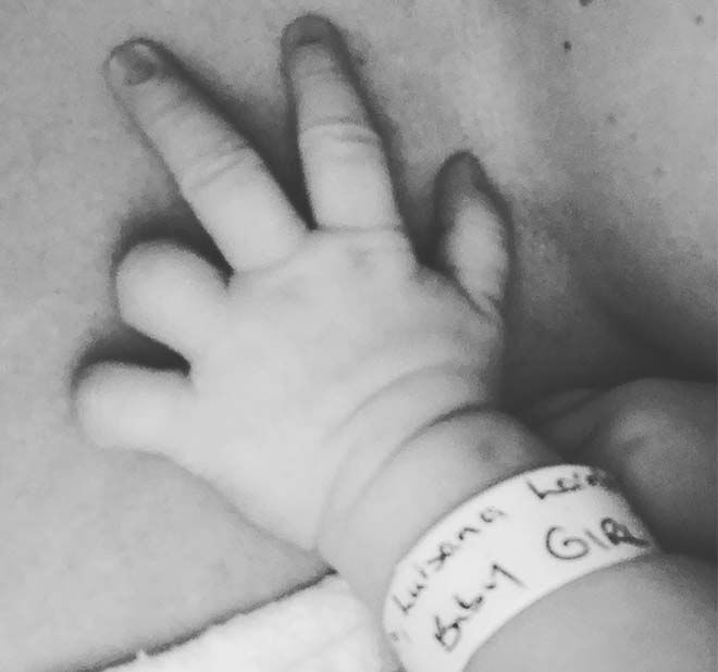 Michael Buble baby girl announcement