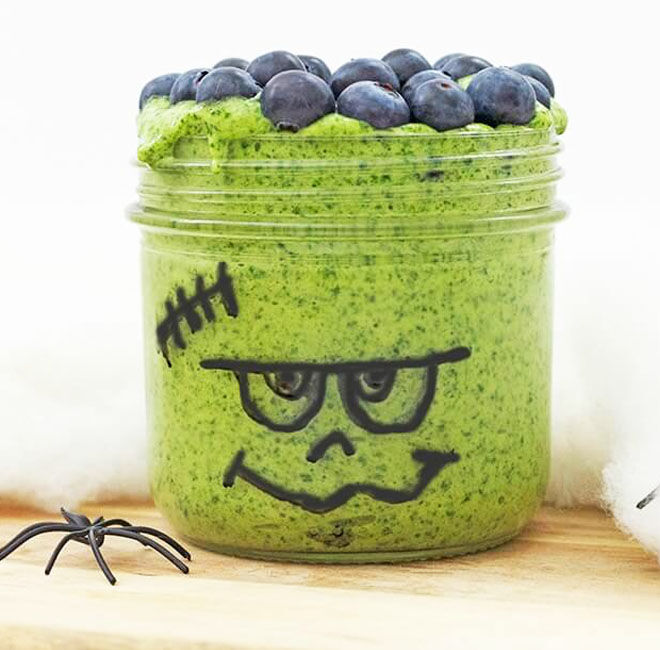 easy Frankenstein smoothie