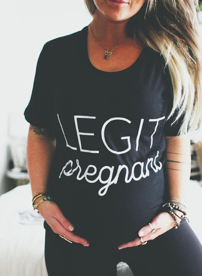 Legit pregnant maternity t-shirt