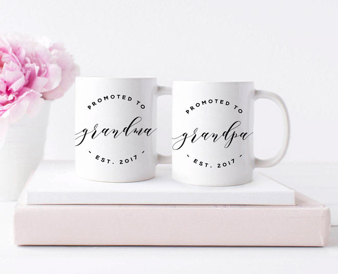 Mugs to announce pregnancy to parents