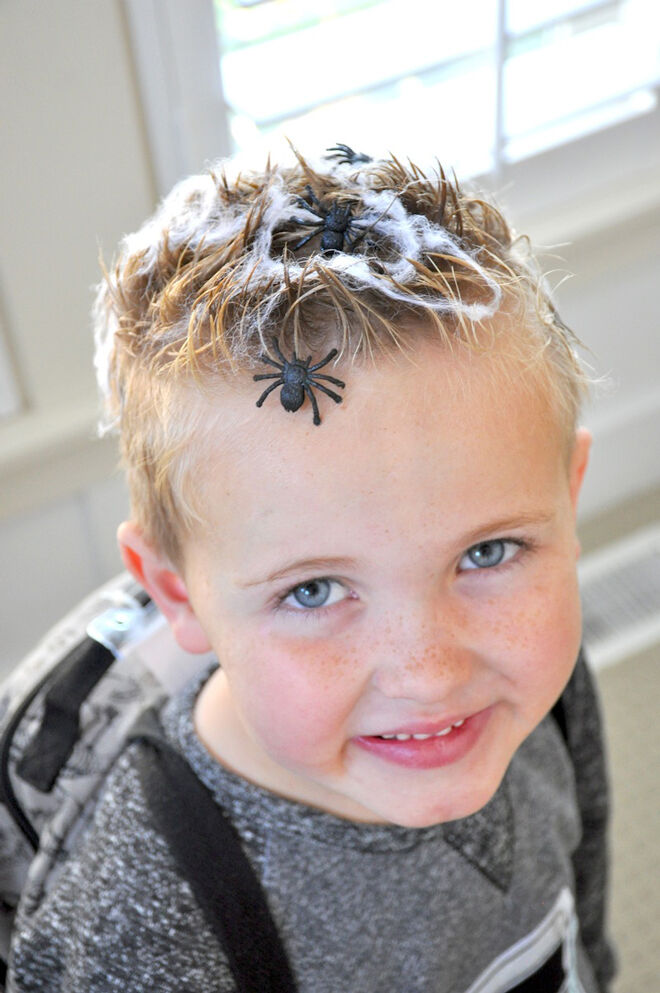 boys halloween hair spider web