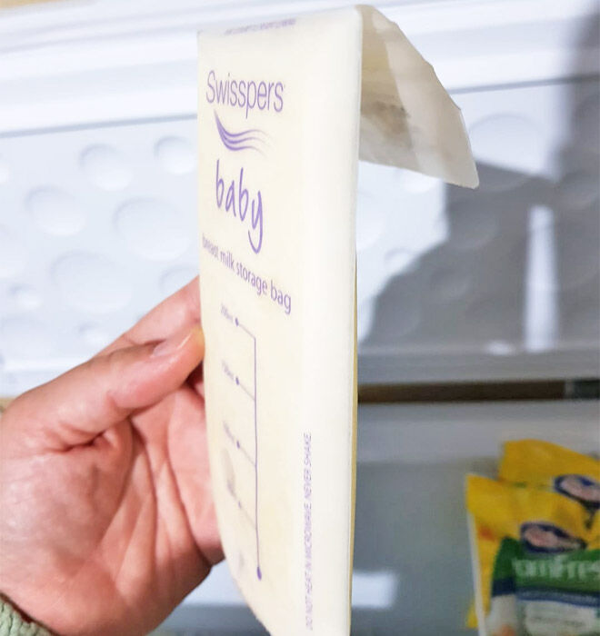 Frozen breastmilk flat storage hack