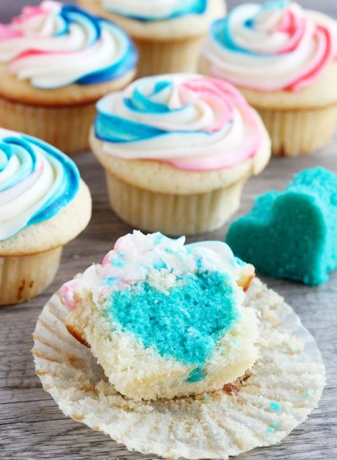 Swirl gender reveal cupcakes