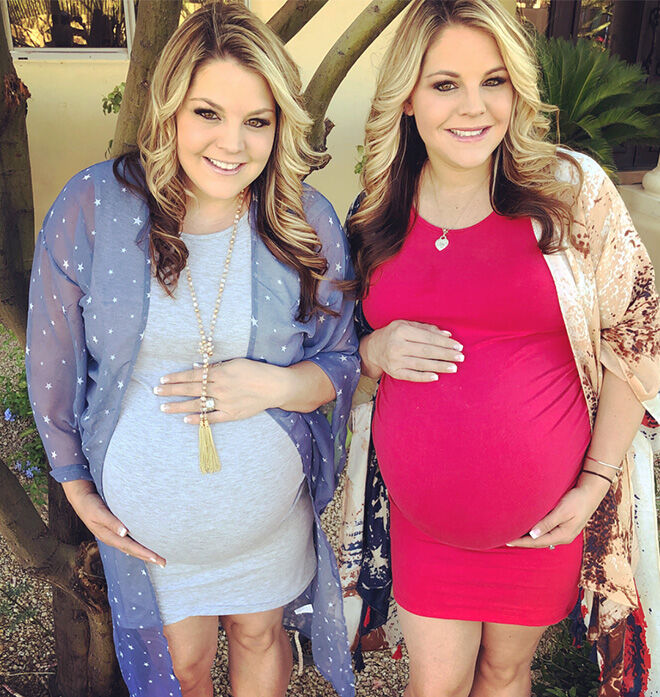 Twins pregnant at same time