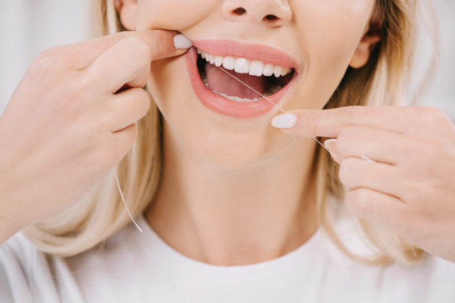 Regular flossing helps prevent bleeding gums during pregnancy | Mum's Grapevine