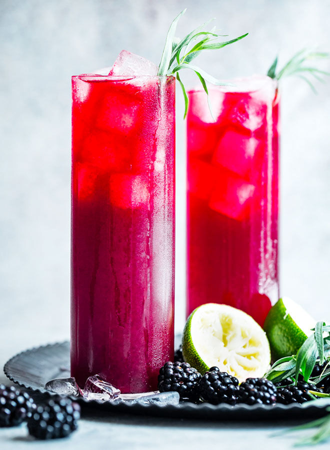 Blackberry hibiscus spritzer with tarragon