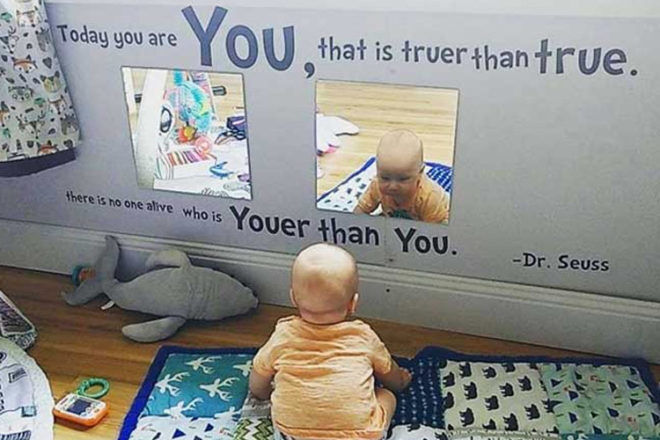 Baby Mirror Play Tip