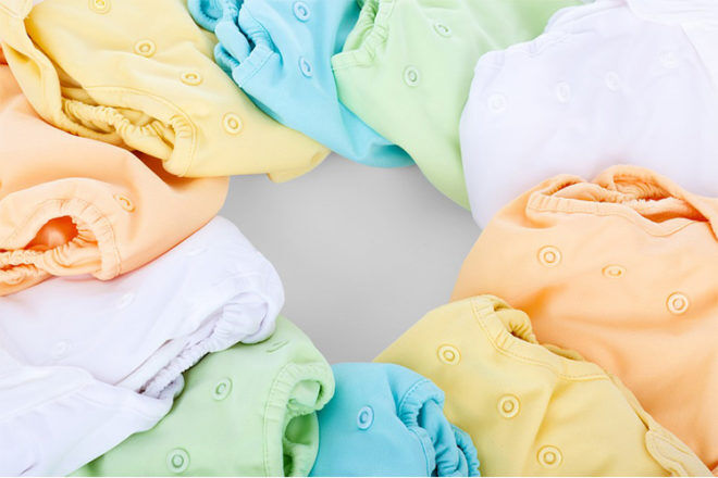 the pros and cons of cloth and disposable nappies