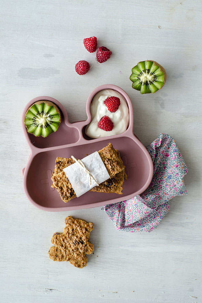 Healthy oat bar recipe for lunch box