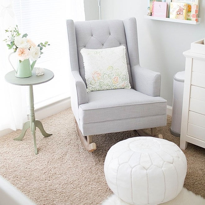 Feeding space in grey and green nursery