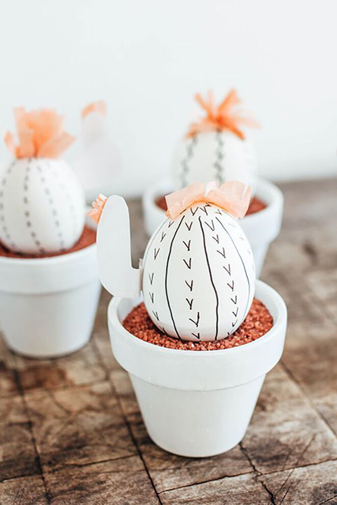 Natural cactus Easter egg decorating idea