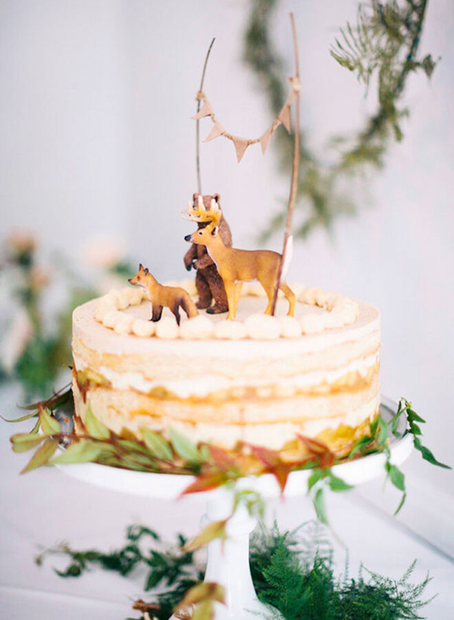 Woodland baby shower cake