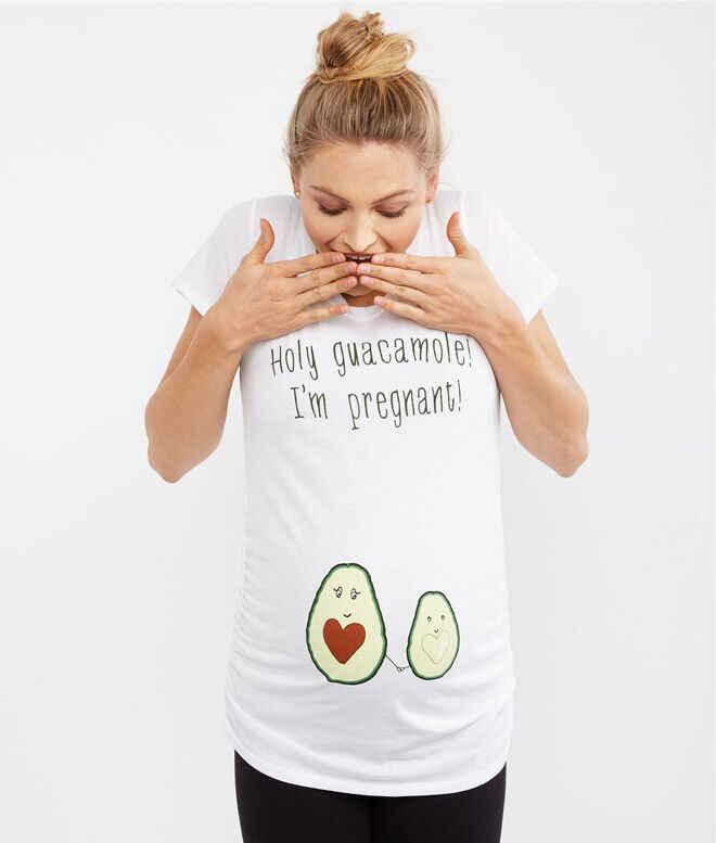Pregnancy reveal t-shirt