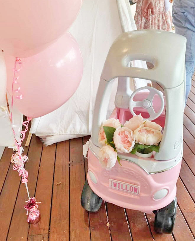 Parents' perfectly pink Cozy Coupe car makeover